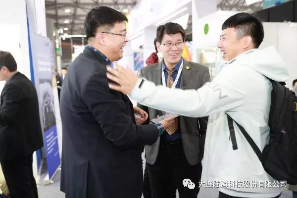 1618209817988300.jpg 640.webp (4).jpg