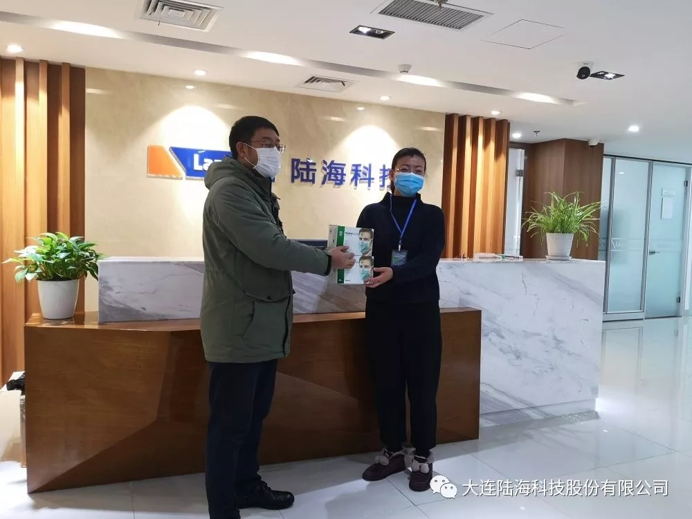 1618282034183498.jpg 640.webp (4).jpg